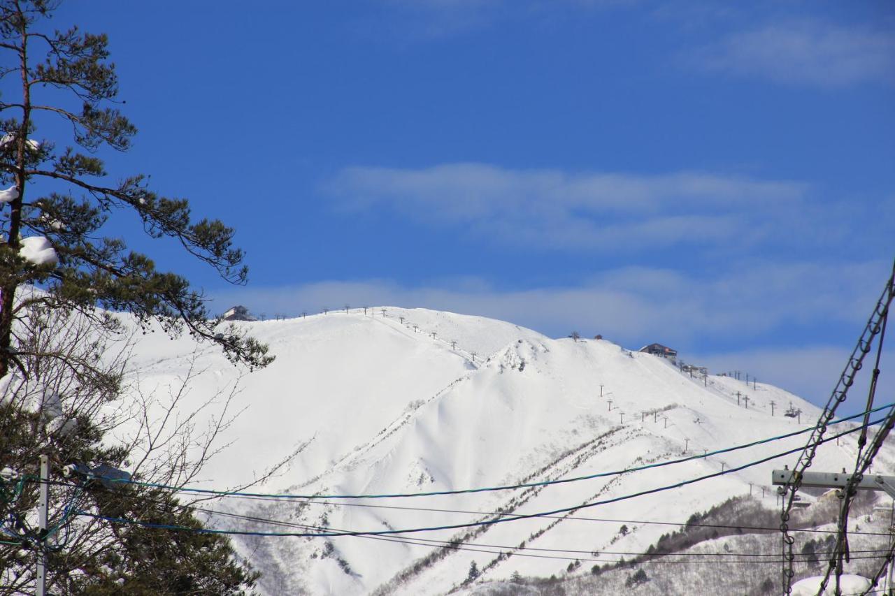 Hotel Seventh Heaven Hakuba Exterior foto